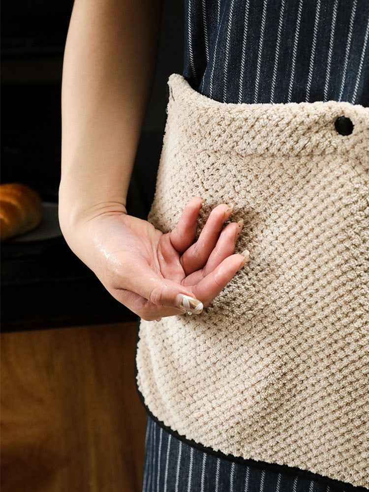 Delantal de rayas con toalla de mano desmontable