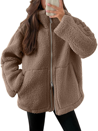 Chaqueta acogedora de polar sherpa con cremallera para mujer