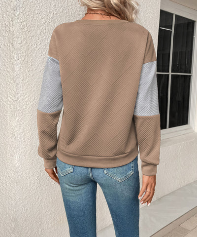 Sudadera texturizada con bloques de color para mujer